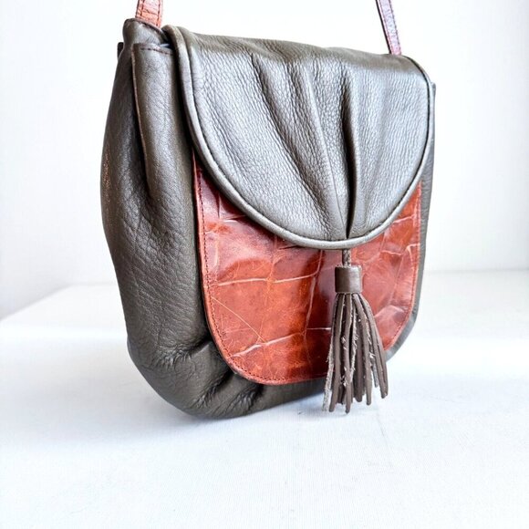 Vintage Leather Croc Skin Oval Crossbody Bag - Picture 2 of 9